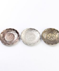 lót ly trà bằng đồng mạ nhiều màu đẹp dáng hình lá và hoa mộc đẹp.
