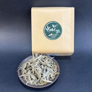 bạch trà Tây Côn Lĩnh Hà Giang loại ngon đặc biệt 1 búp gói 100g BT04.