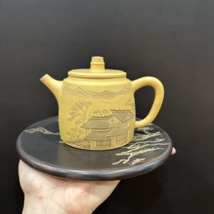 Ấm pha trà tử sa nê hưng khắc phố cổ vàng đức trung cao quần ẩm pha trà ngon 330ml.