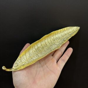 Lư đốt nhang trầm hương dạng hình lá hứng tàn bằng đồng vàng LD20