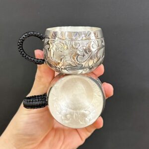 Chén bạc nguyên chất 999 làm ly uống trà đẹp hoa mẫu đơn có quai CB86.