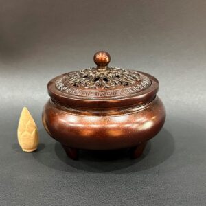 Lư xông trầm hương bằng đồng đỏ nguyên chất cỡ nhỏ 345g 8x7cm.