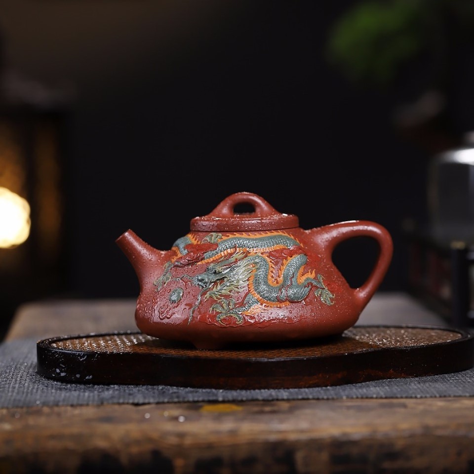 Am Tu Sa Cu Day Tao Thach Bieu Thanh Long Hong Thien Ha 280ml ATS802 (1) Ấm Tử Sa Cũ Đáy Tào Thạch Biều Thanh Long Hống Thiên Hạ 280ml ATS802