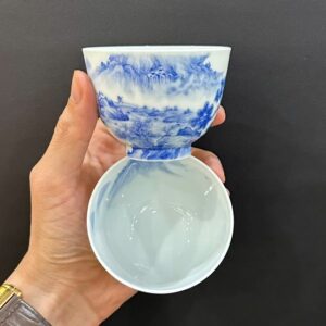 Chén sứ cảnh đức vẽ tay sơn thủy dáng cao mỏng thấu quang đẹp 100ml CS89.