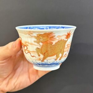 Chén sứ vẽ tay cao cấp phấn thái cảnh đức hình kỳ lân làm ly trà chủ đẹp 130ml CS53.