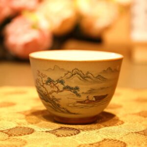 Chén uống trà sứ Cảnh Đức vẽ tay thuyền chài sơn thủy 100ml CS79