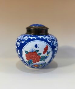 Hũ trà sứ Cảnh Đức Mẫu Đơn 700ml HT83